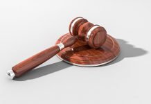 Kohtud püüavad eriolukorraga kohaneda