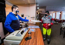 Kuu aega külastajale suletud. Kuidas söögikohad toime tulevad?