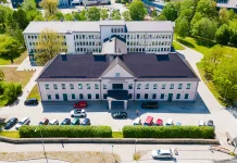 Rapla perearstikeskus vajab uut arsti