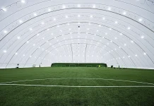 Rapla jalgpallihalli kuppel vajus korraks sisse