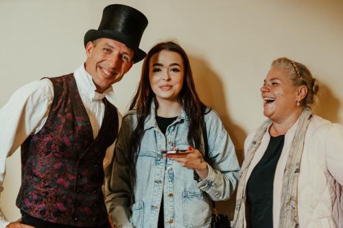 CAM05069-Enhanced-NR