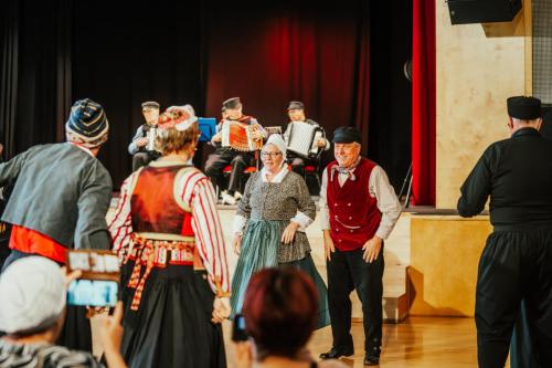 CAM05238-Enhanced-NR