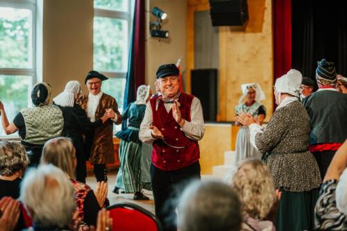 CAM05303-Enhanced-NR