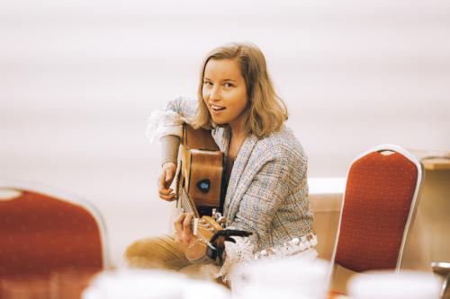 CAM08802-Enhanced-NR