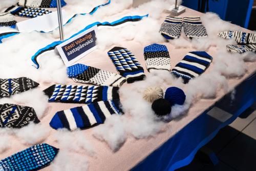 CAM09000-Enhanced-NR