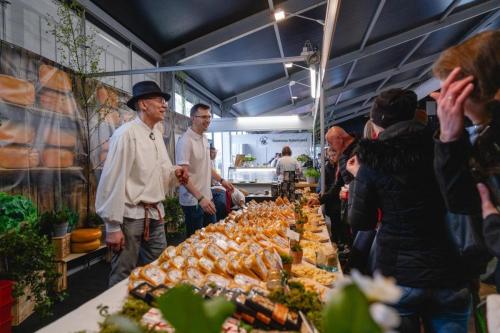 a39b0f99-4cbe-41fa-8556-16cb1cb1f460